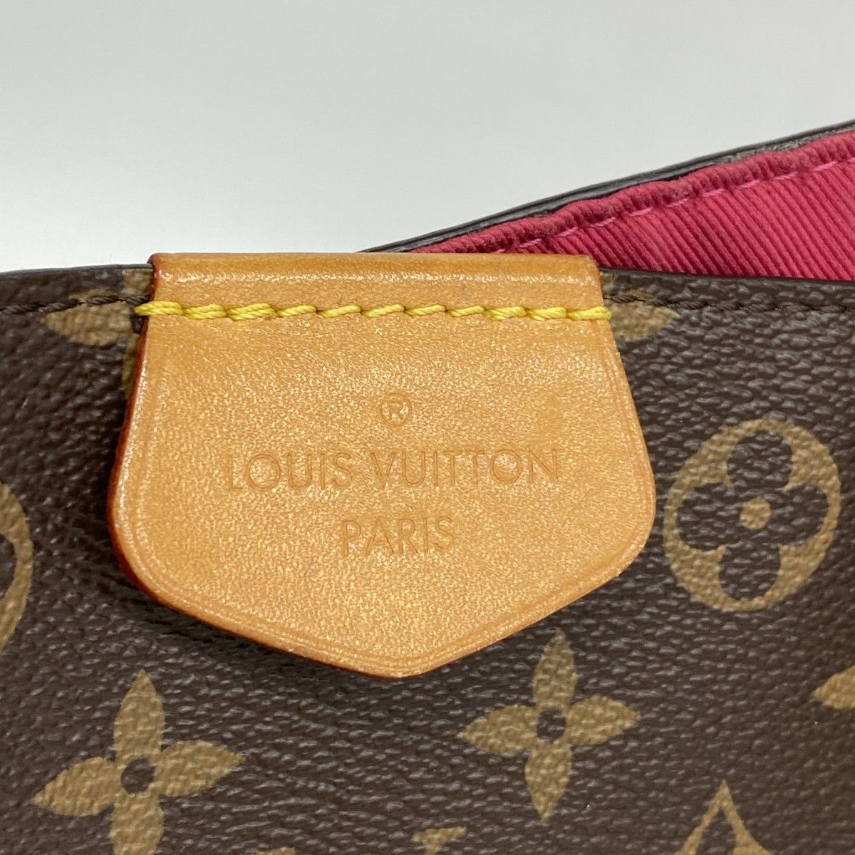 Louis Vuitton Shoulder Bag Monogram Gray Souffle MM Pivoine — view 8