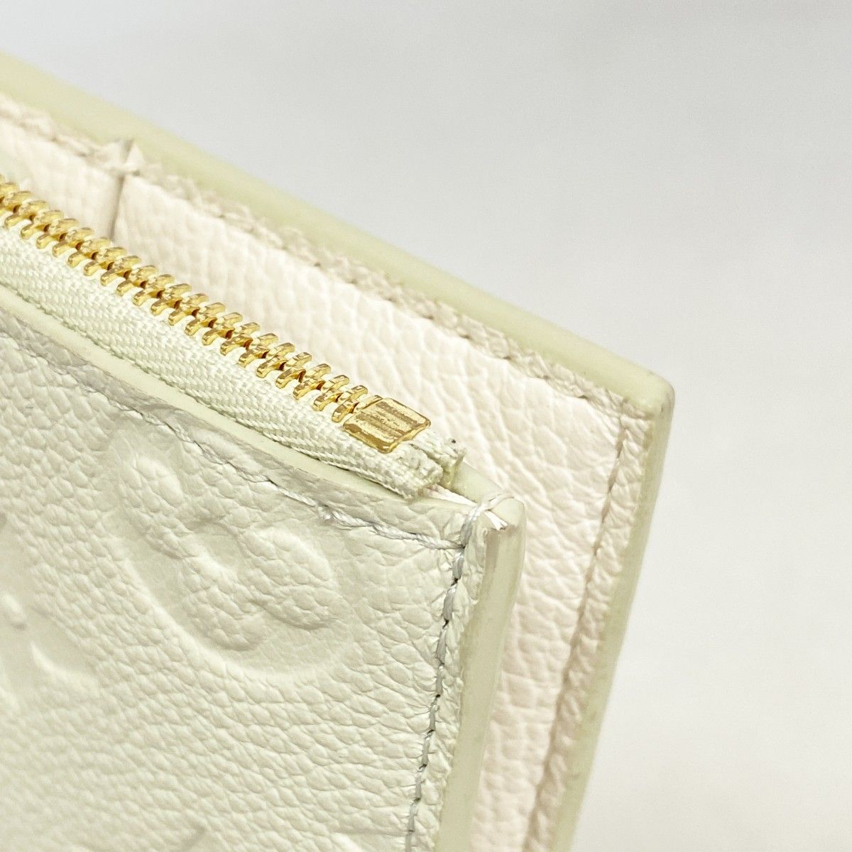 Louis Vuitton Wallet Monogram Empreinte Portefeuille Lisa Jade Green — view 6
