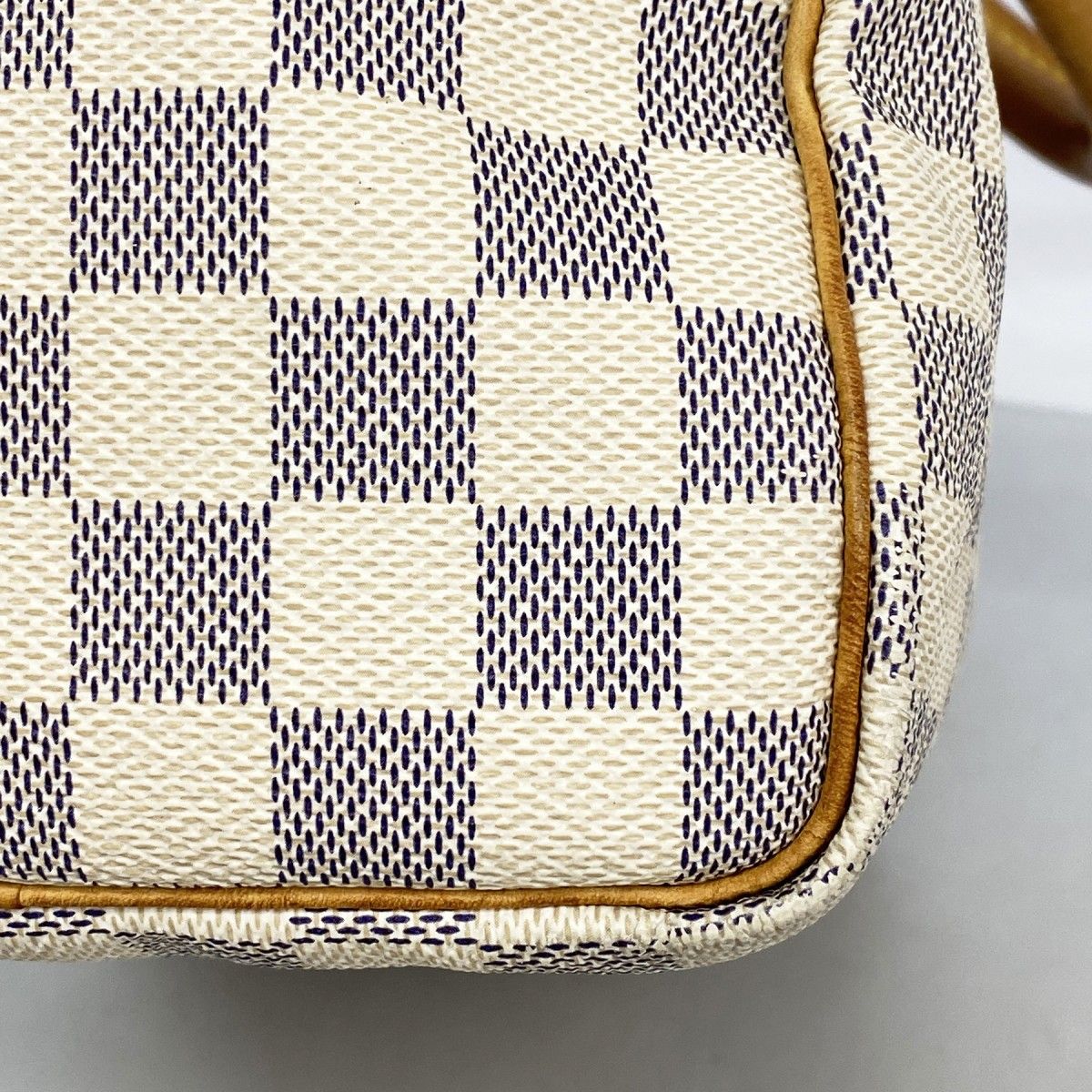 Louis Vuitton Handbag Damier Azur Speedy 25 White — view 6