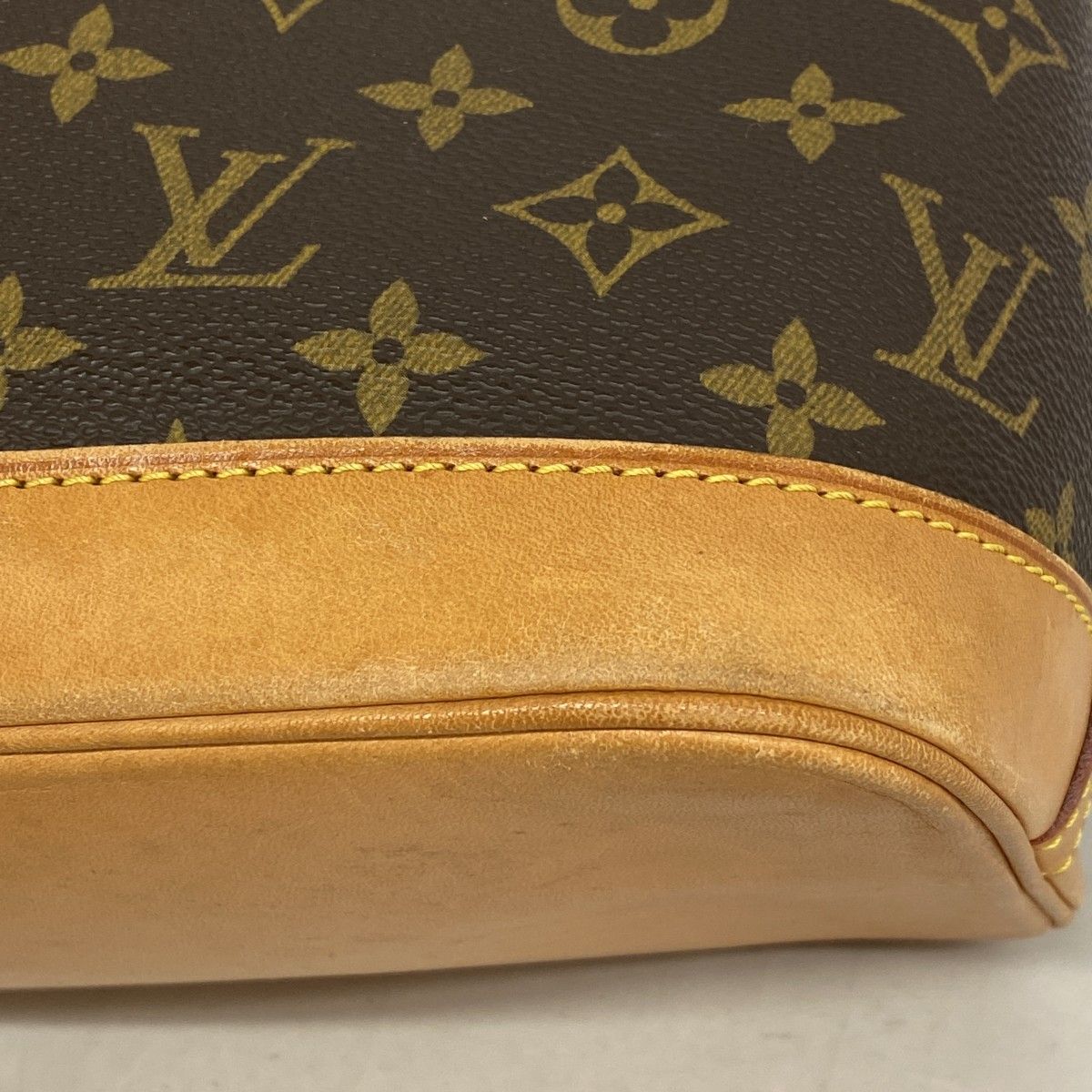 Louis Vuitton Handbag Monogram Alma Brown — view 6