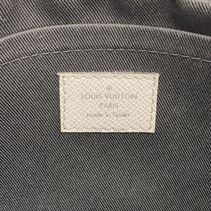 Louis Vuitton Shoulder Bag Taigarama Alpha Messenger Optic White — view 5