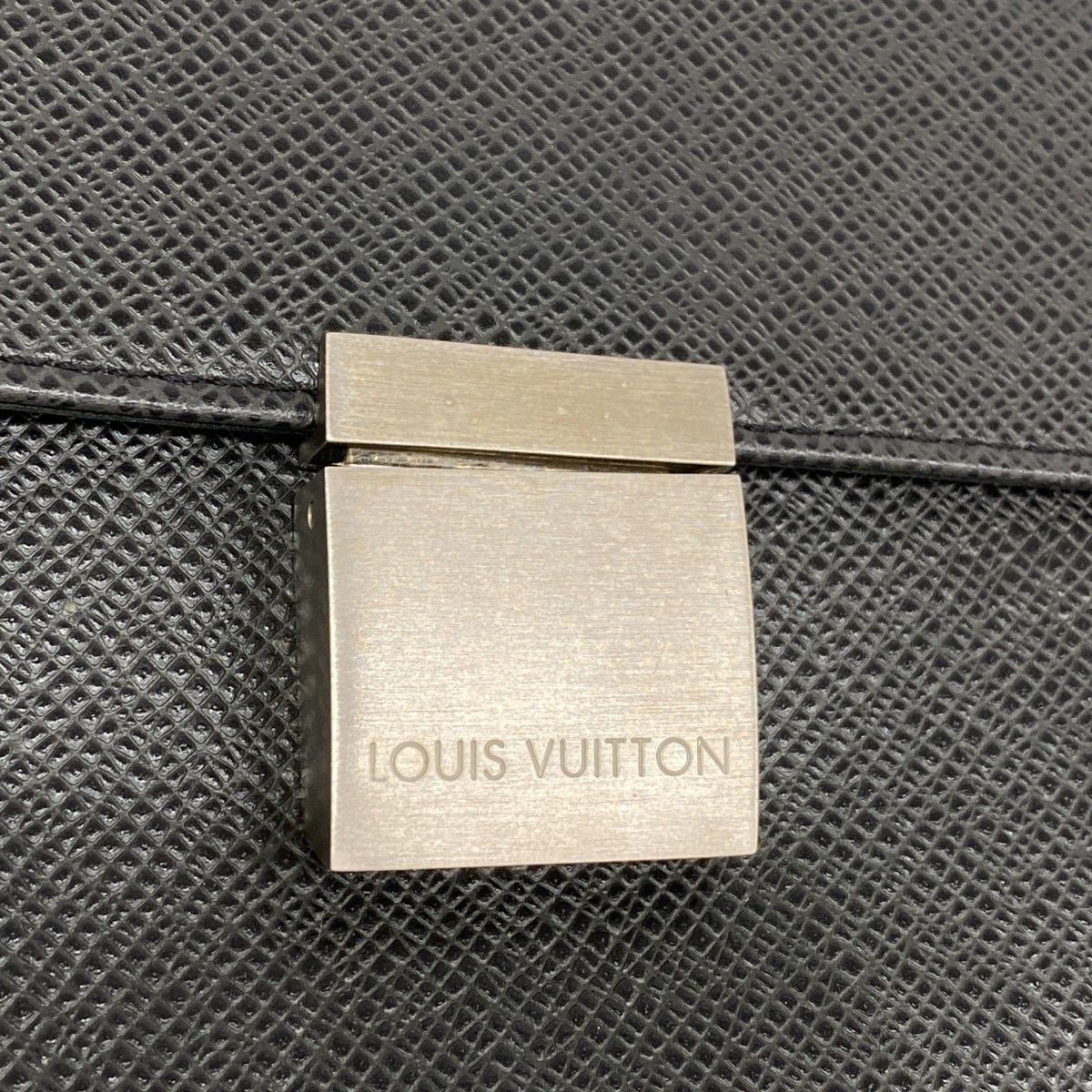 Louis Vuitton Clutch Taiga Selenga Ardoise — view 8