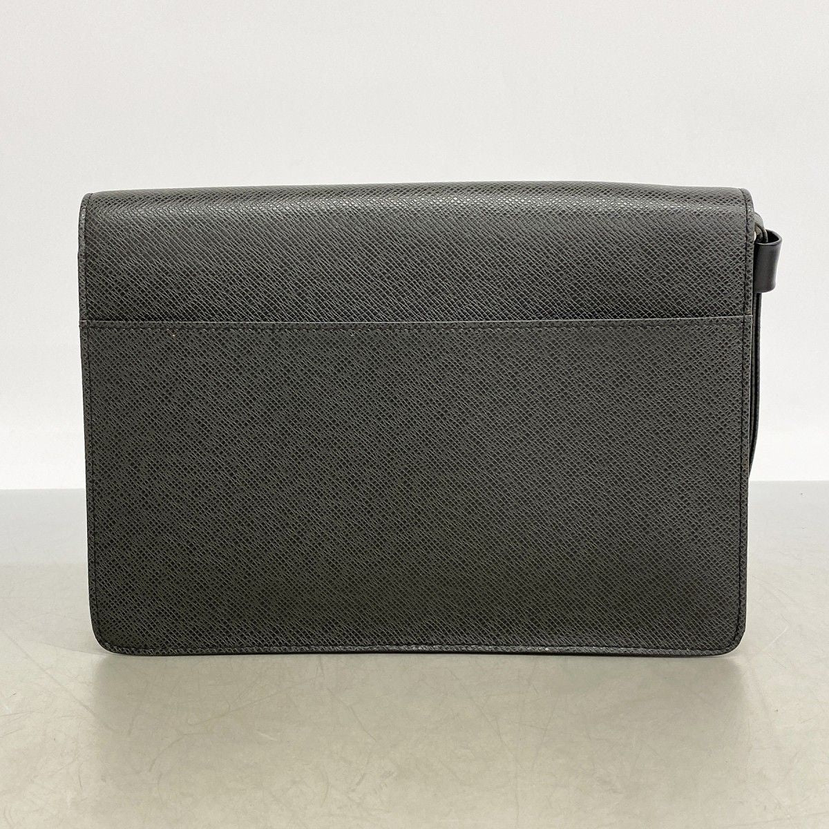 Louis Vuitton Clutch Taiga Selenga Ardoise — view 9