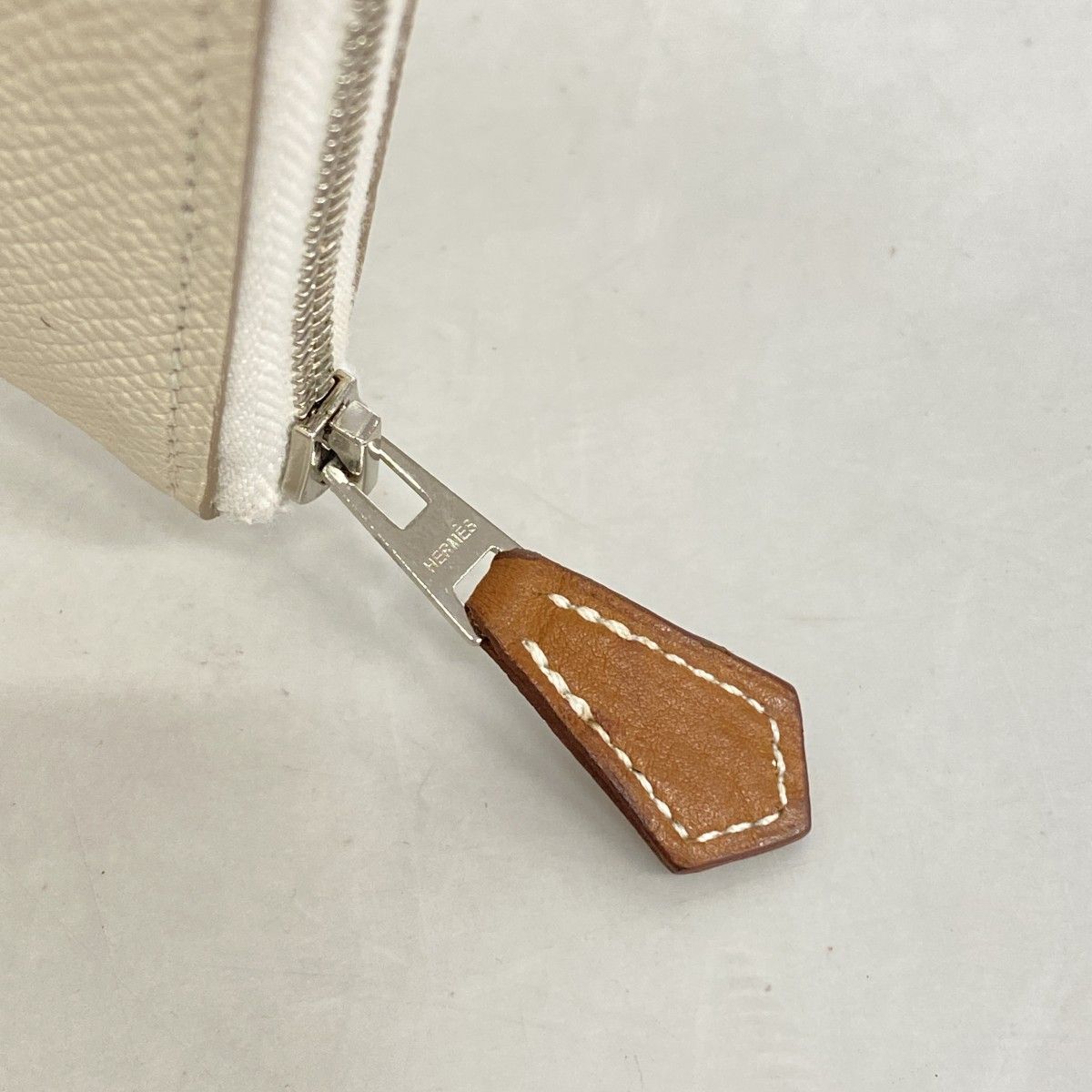 Hermes Wallet Azap Long Silk in Veau Cles Silver — view 6