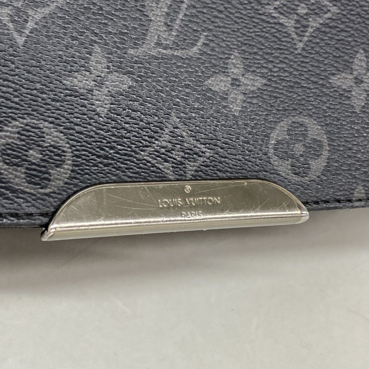 Louis Vuitton Shoulder Bag Monogram Eclipse Messenger Explorer PM Black — view 9