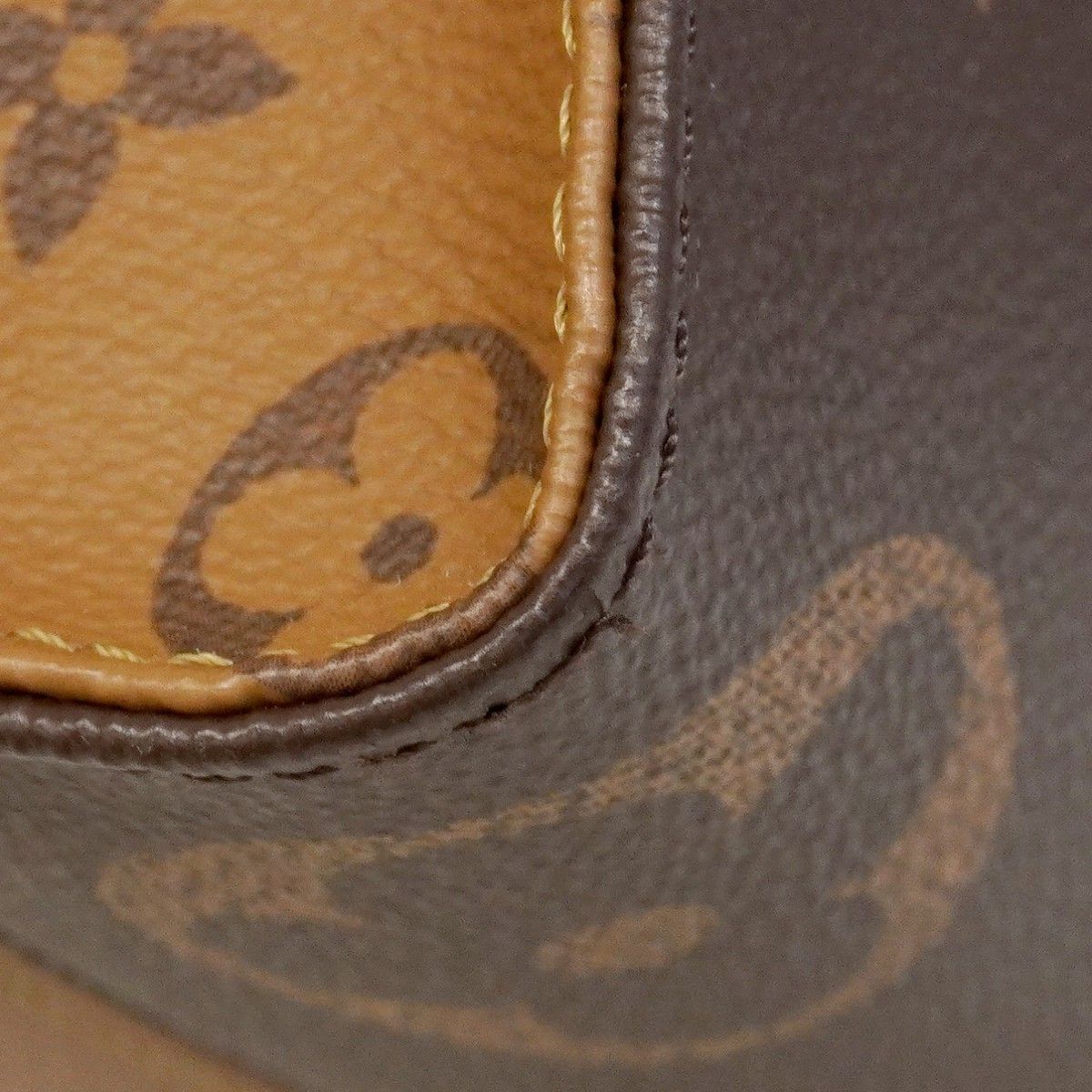 Louis Vuitton Handbag Monogram Giant Reverse On The Go East West Brown 2-Way Bag — view 9