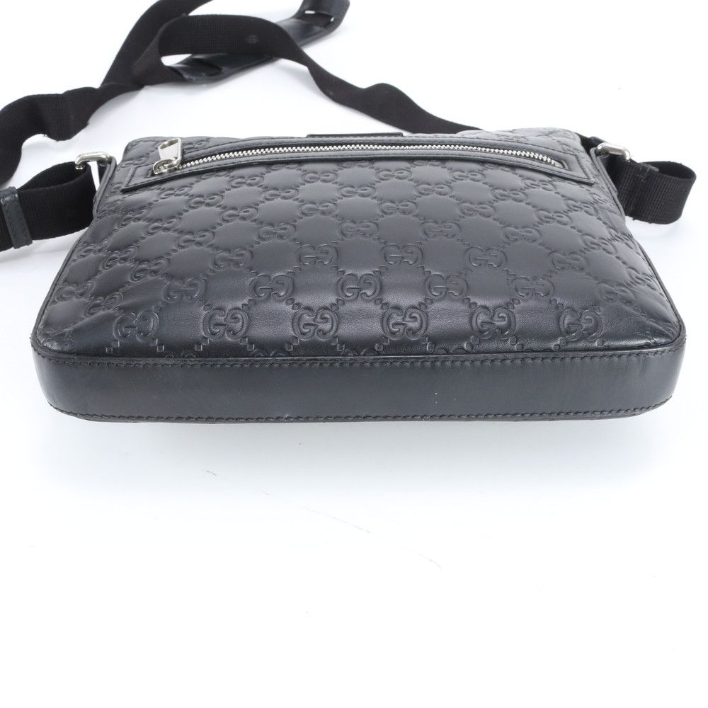Gucci Guccissima Leather Shoulder Bag Crossbody Messenger Black Rbm — view 6