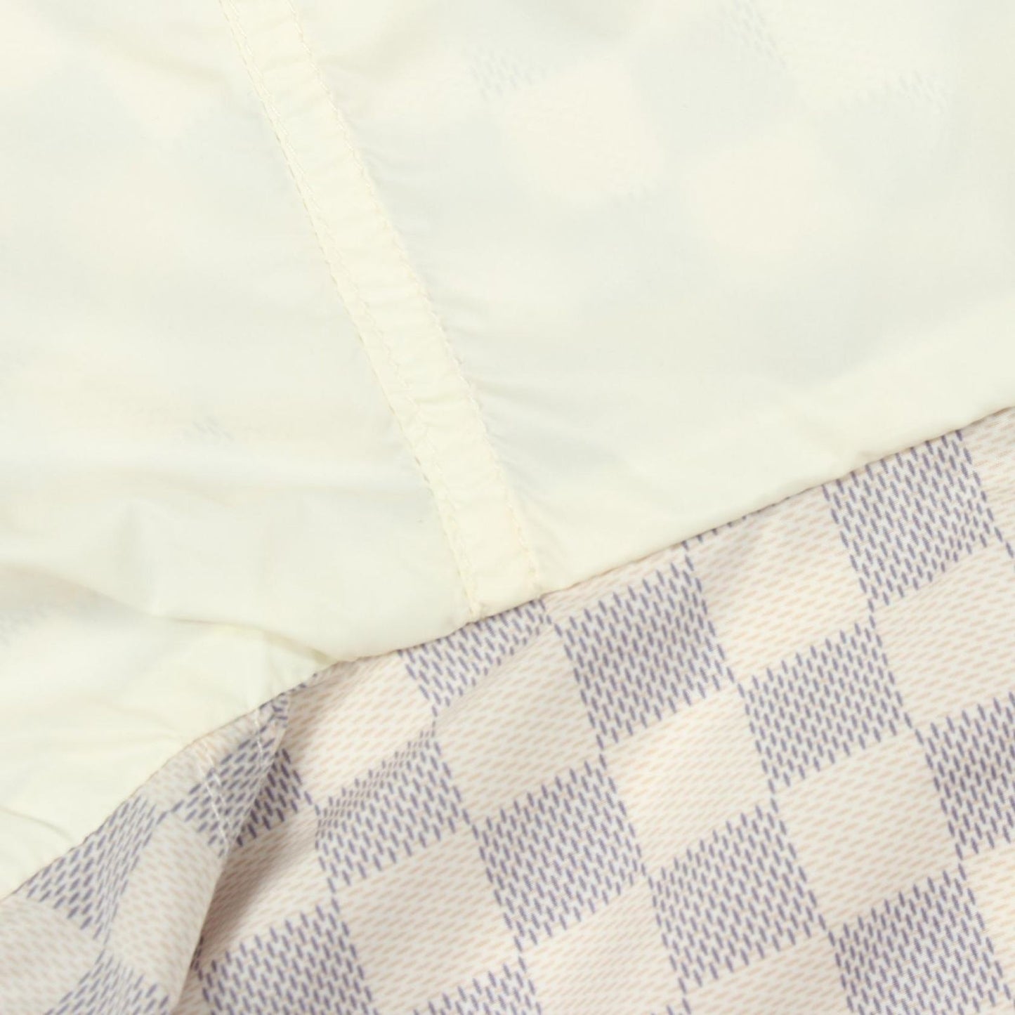 Louis Vuitton Damier Azur Hooded 538 Nylon Jacket — view 6