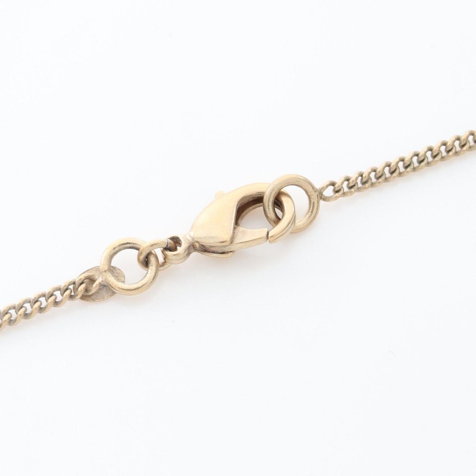 Chanel Necklace Camellia CC Logo Circle Pink — view 4