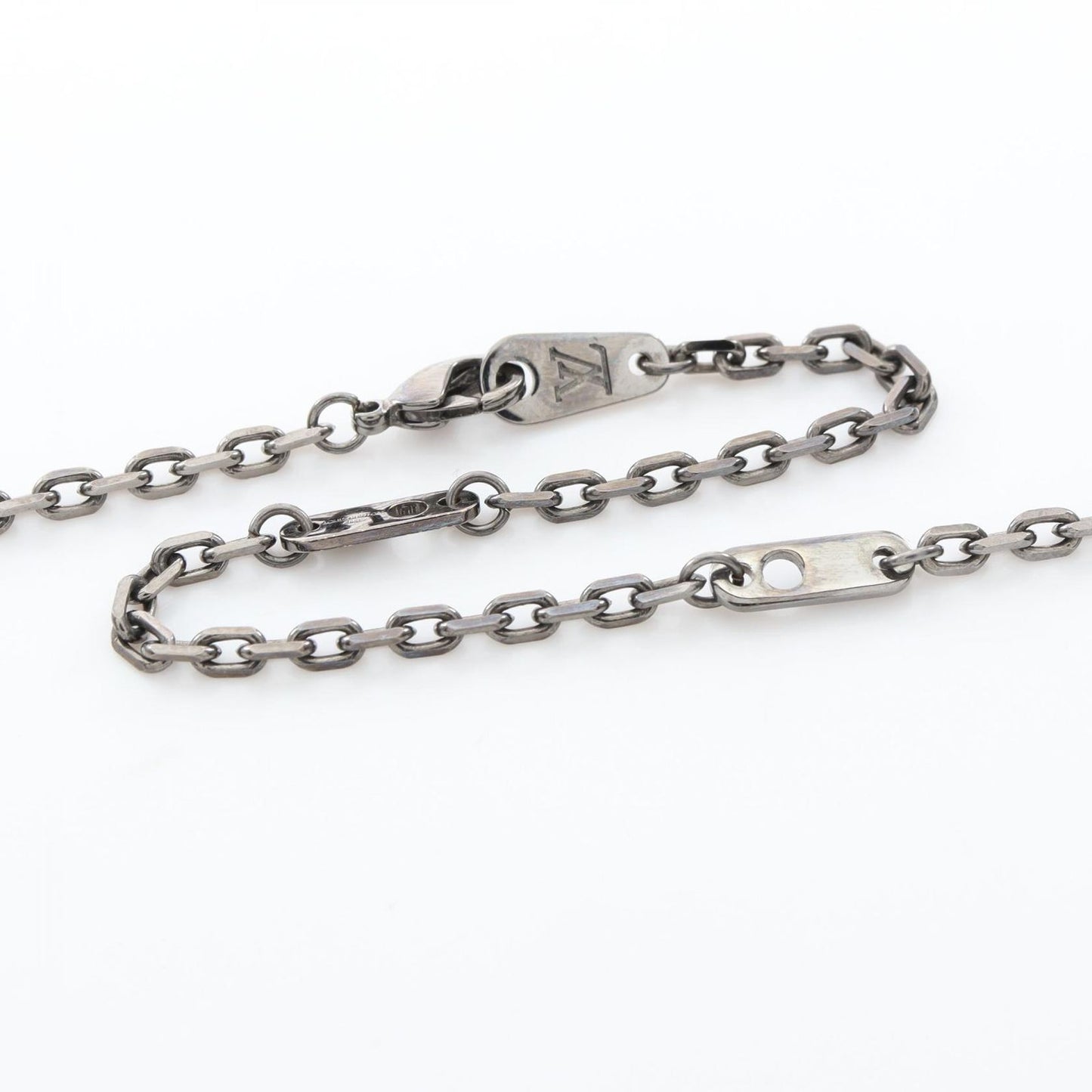 Louis Vuitton Necklace Collier Arc LV Initial City Stainless Steel — view 4