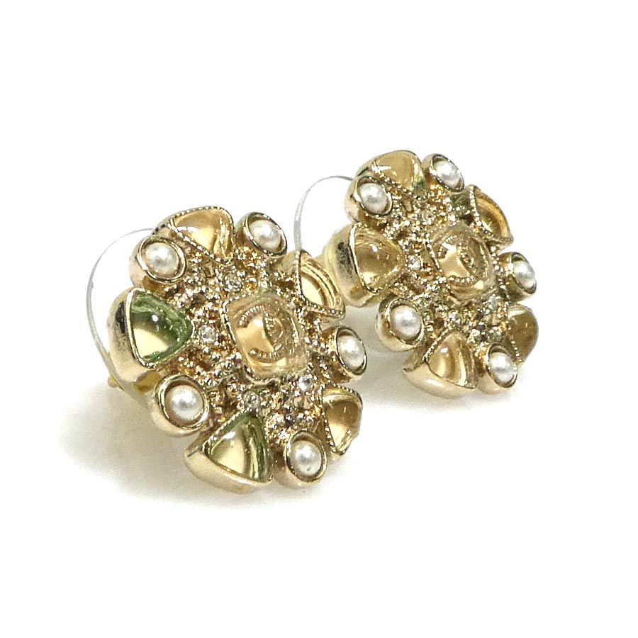 Chanel Earrings Gold — view 2