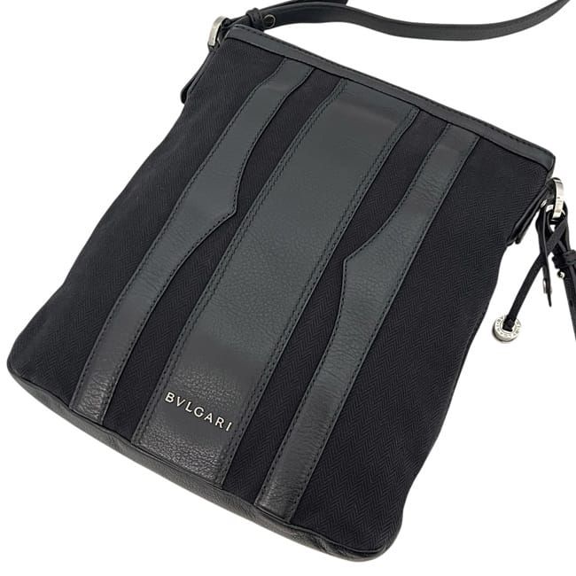 Bvlgari Bulgari Shoulder Bag Black — view 7