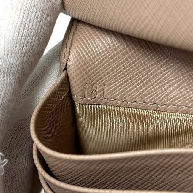Prada Bifold Wallet Beige Cipria — view 4