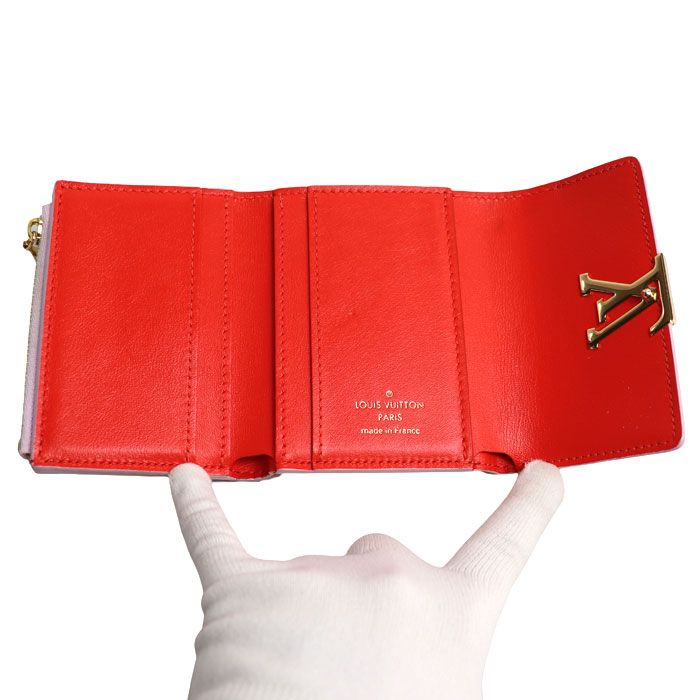 Louis Vuitton Portefeuille Capucines XS Trifold Wallet Pink — view 3