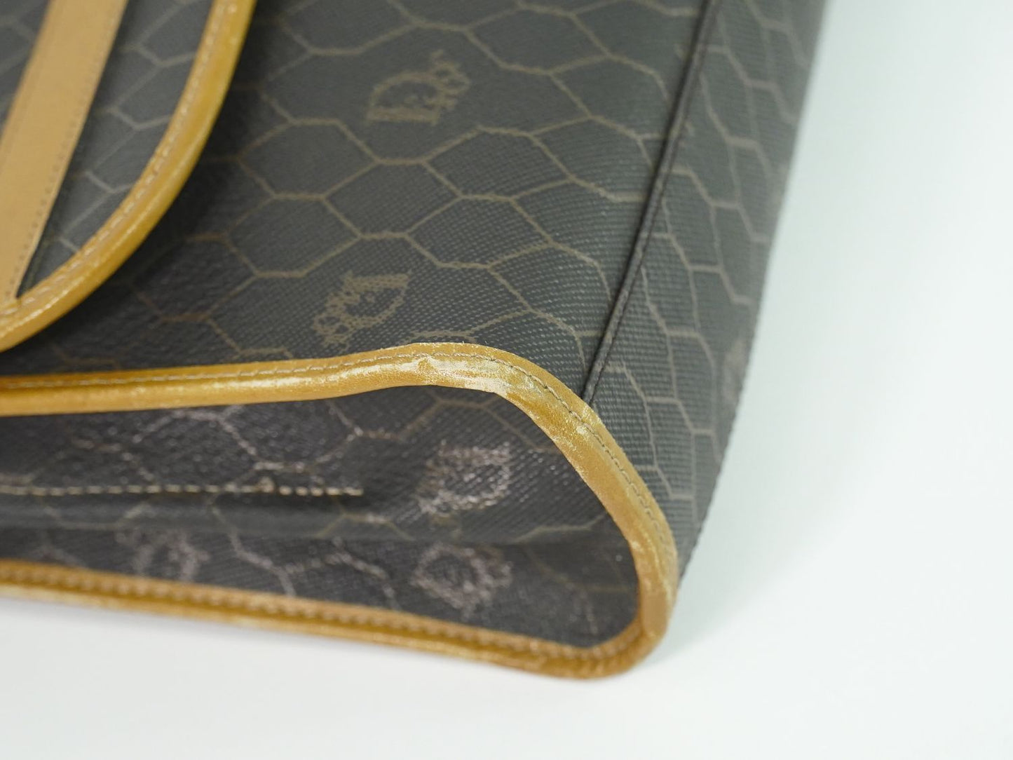 Dior Honeycomb Pattern Shoulder Bag Pochette Black Brown — view 7