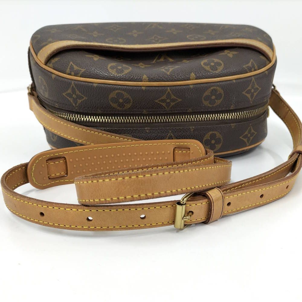 Louis Vuitton Blower Shoulder Bag Monogram — view 4