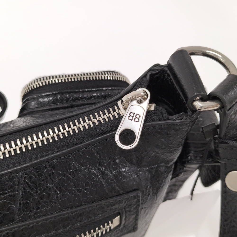 Balenciaga Super Business Shoulder Bag Leather Black — view 7