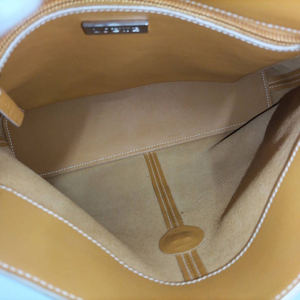 Loewe Shoulder Bag Leather Camel — view 9