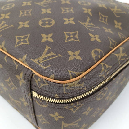 Louis Vuitton Excursion Handbag Monogram — view 3