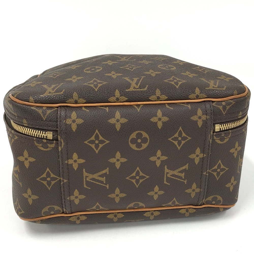Louis Vuitton Excursion Handbag Monogram — view 5