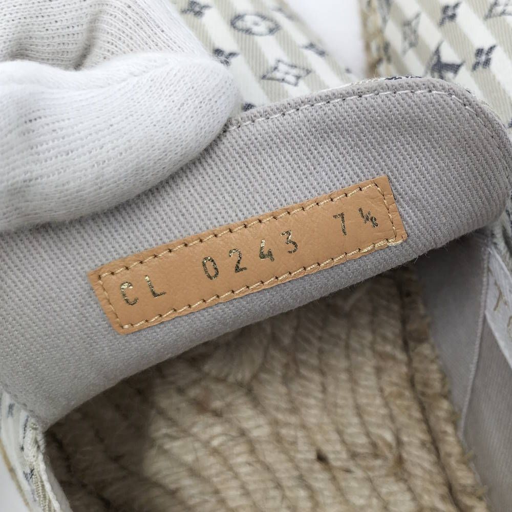 Louis Vuitton Loafers Vidal Line 7.5 — view 7