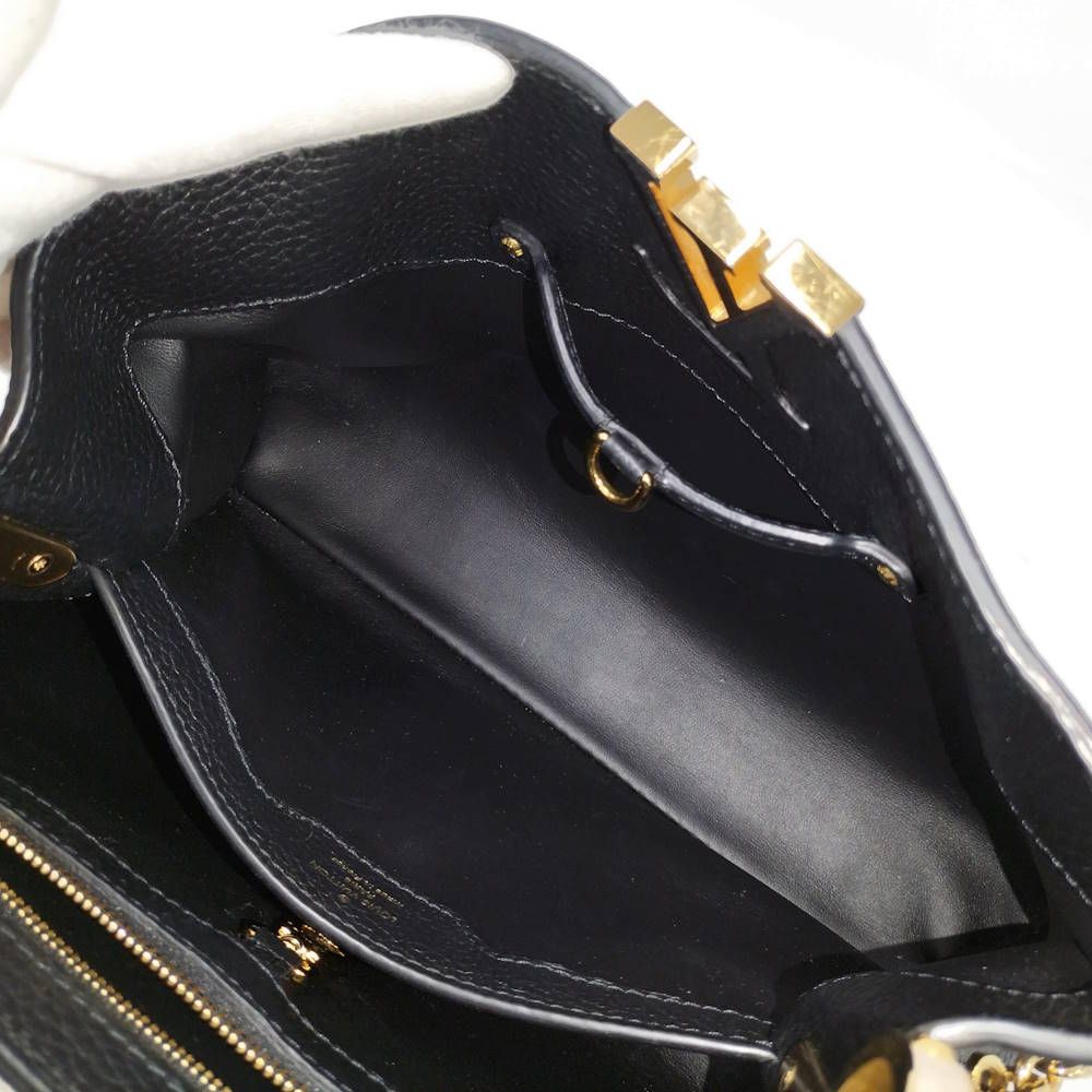 Louis Vuitton Capucines MM Handbag Taurillon Leather Black Cream — view 9