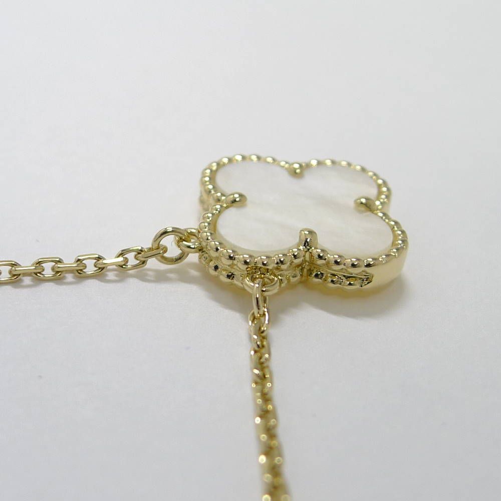 Van Cleef & Arpels Necklace Alhambra 18k Yellow Gold — view 4