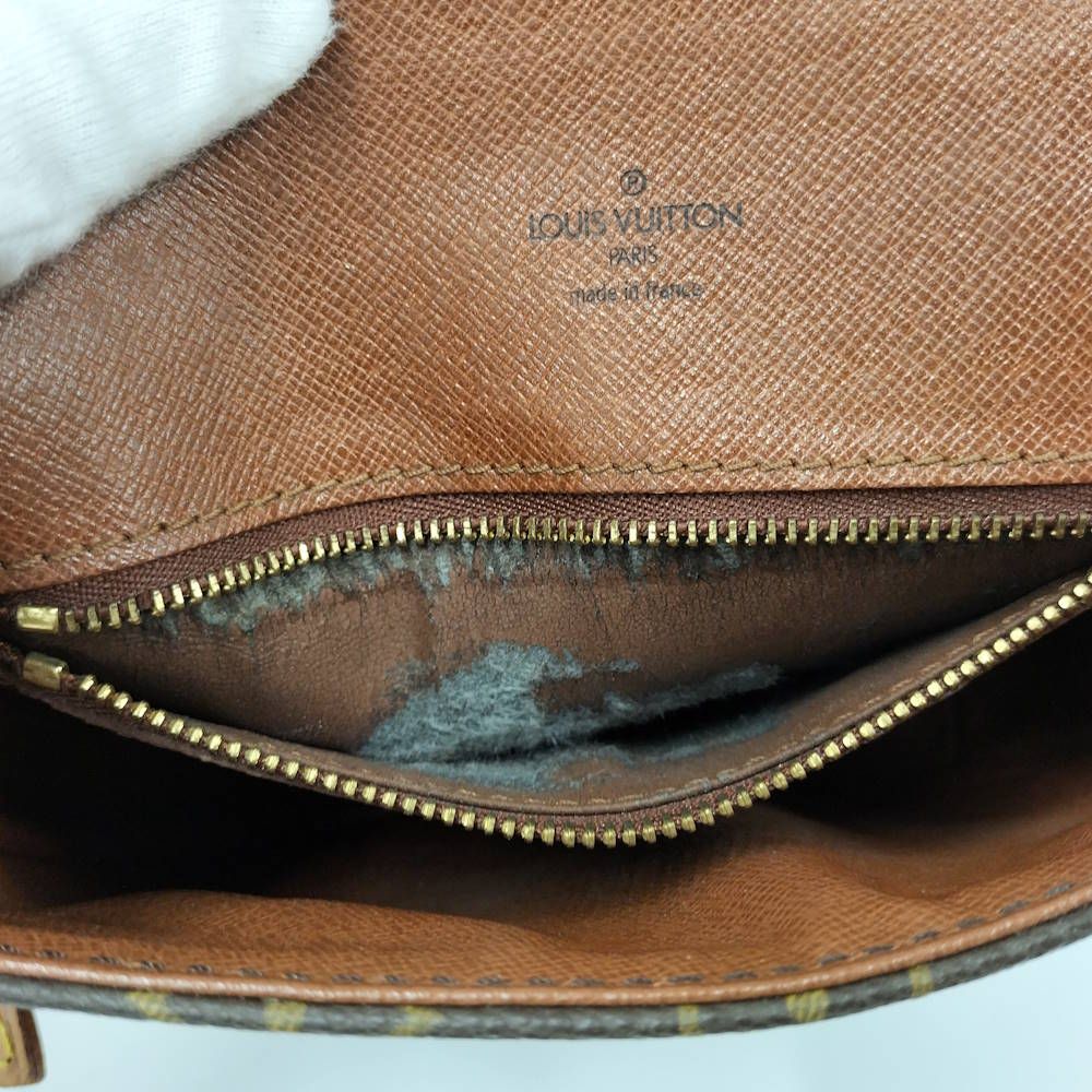 Louis Vuitton Cite PM Monogram — view 9