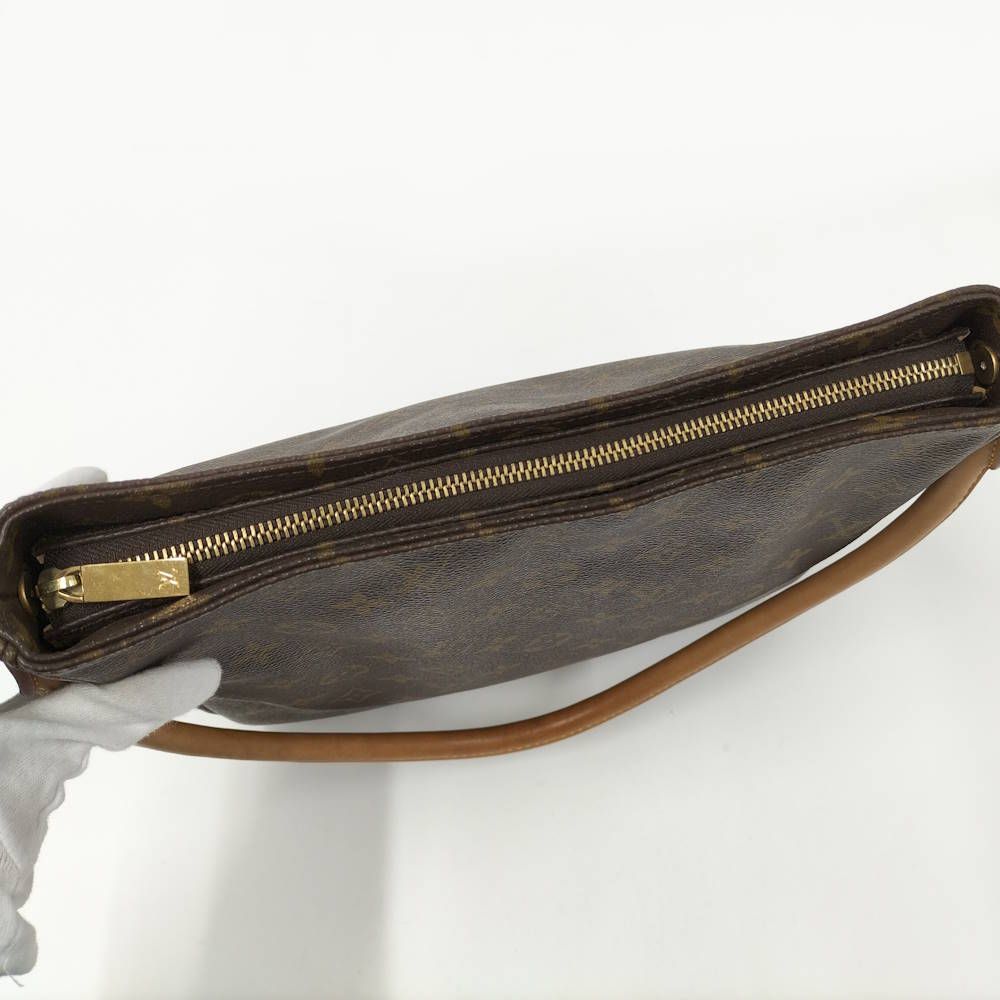 Louis Vuitton Looping Handbag Monogram — view 7