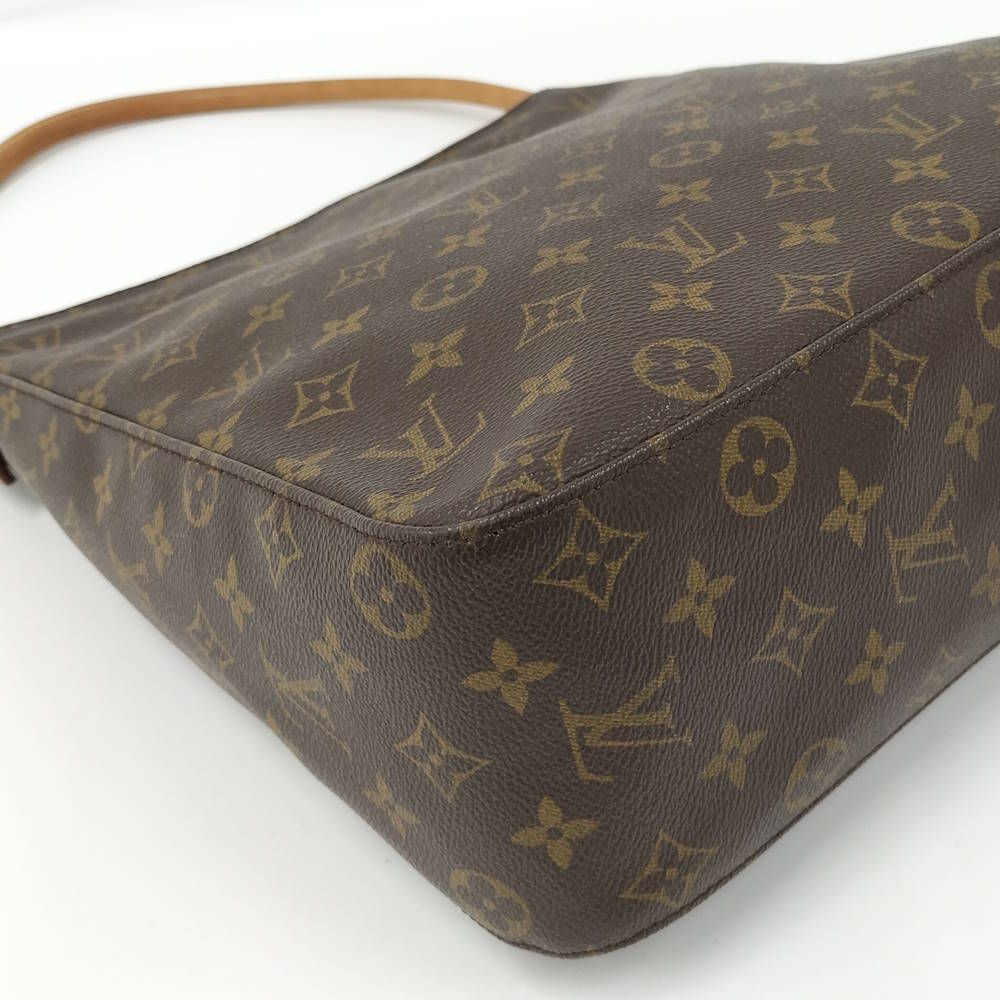 Louis Vuitton Looping Handbag Monogram — view 3