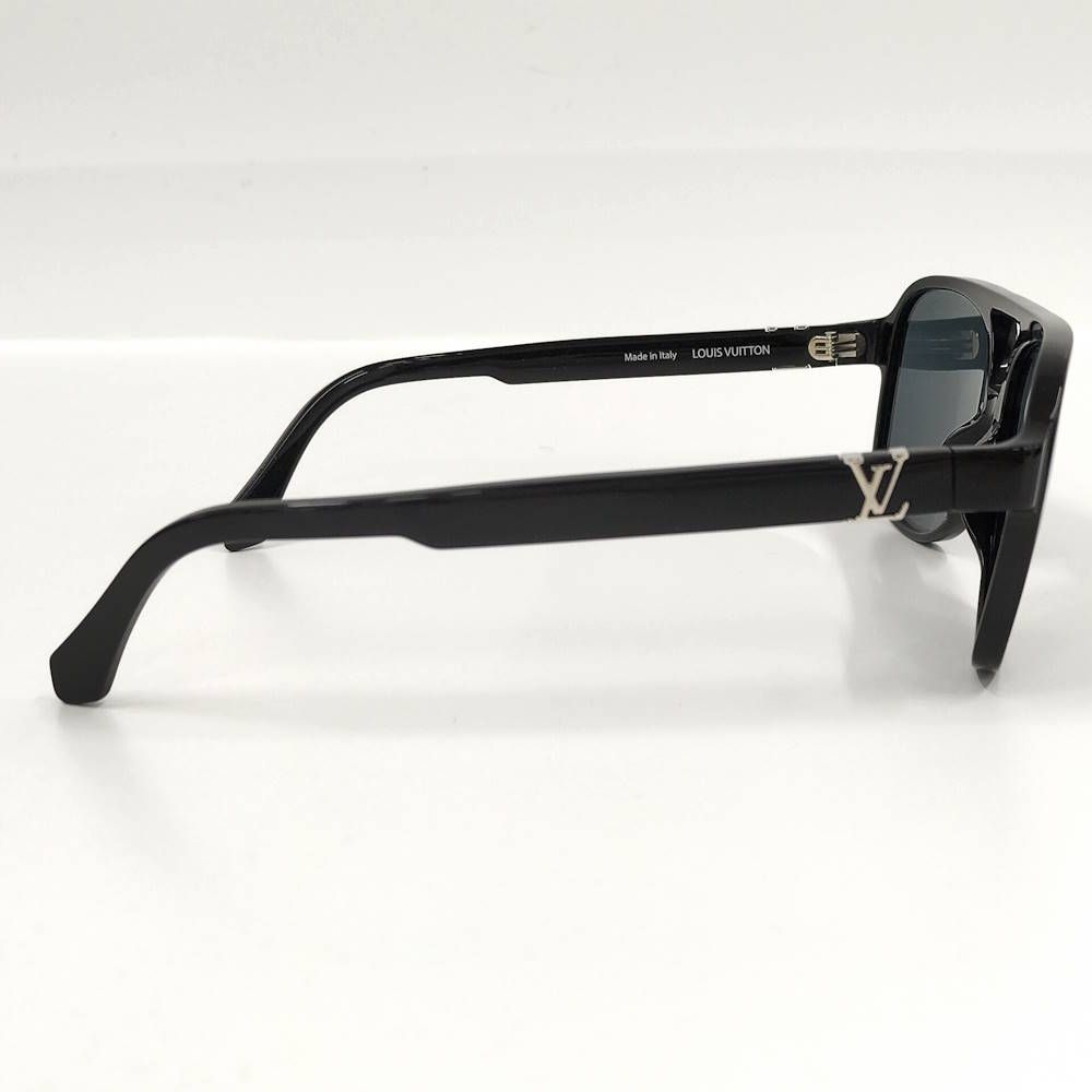Louis Vuitton Sunglasses LV Hit Pilot Black Eyewear — view 3