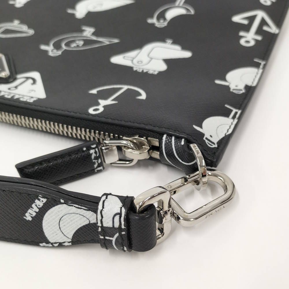Prada Saffiano Clutch Seagull Black White Leather — view 8