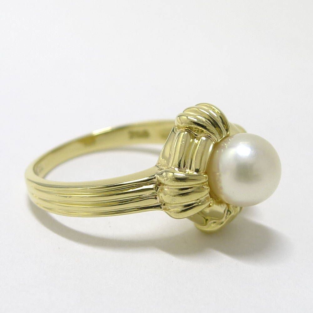 Tiffany & Co Ring Signature 18k Yellow Gold Pearl — view 4