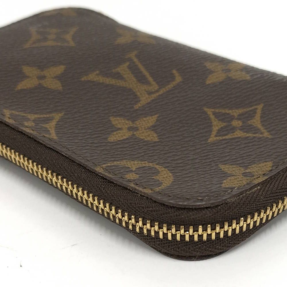 Louis Vuitton Pochette Key Case Monogram Key Holder — view 5