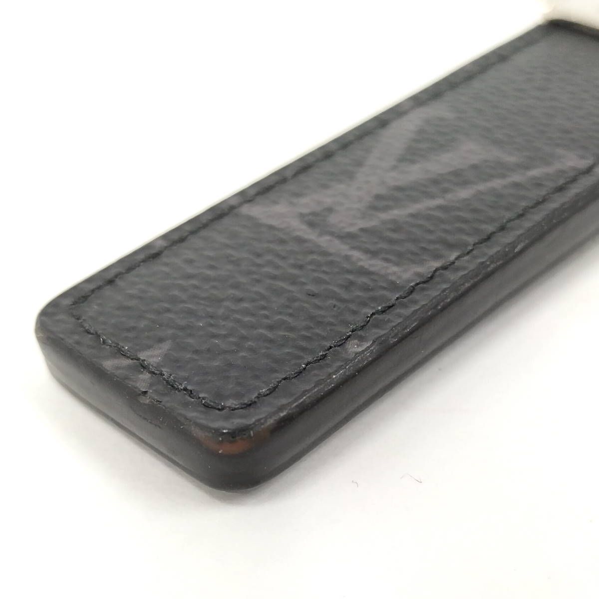 Louis Vuitton Key Ring Porte Cles Neo LV Club Monogram Eclipse — view 3