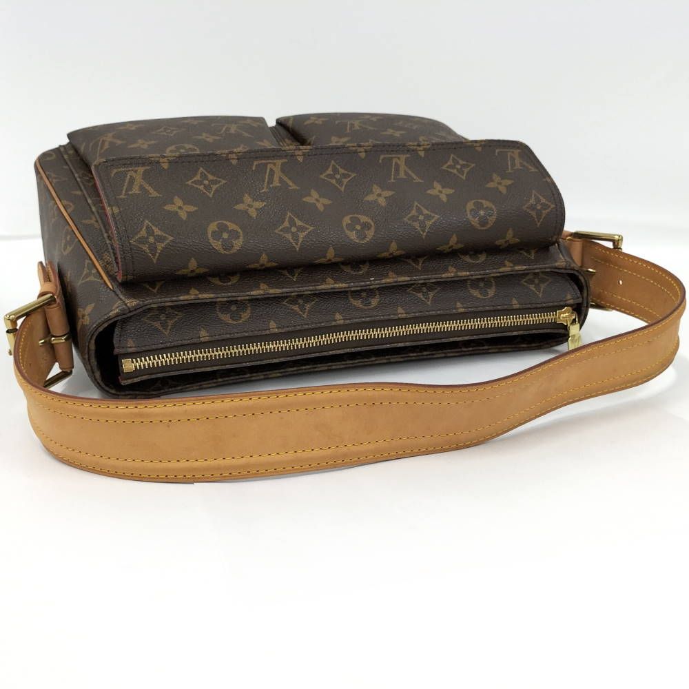 Louis Vuitton Viva Cite GM Monogram Shoulder Bag — view 4