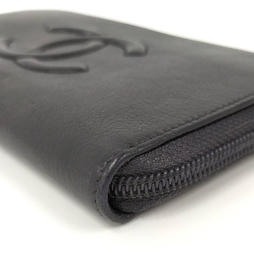 Chanel Zip Around Wallet CC Logo Leather Black — view 4