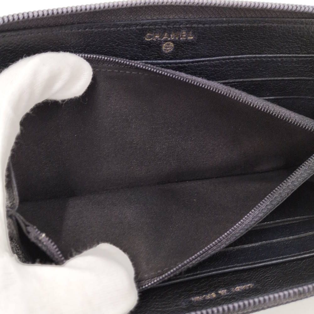 Chanel Zip Around Wallet CC Logo Leather Black — view 8