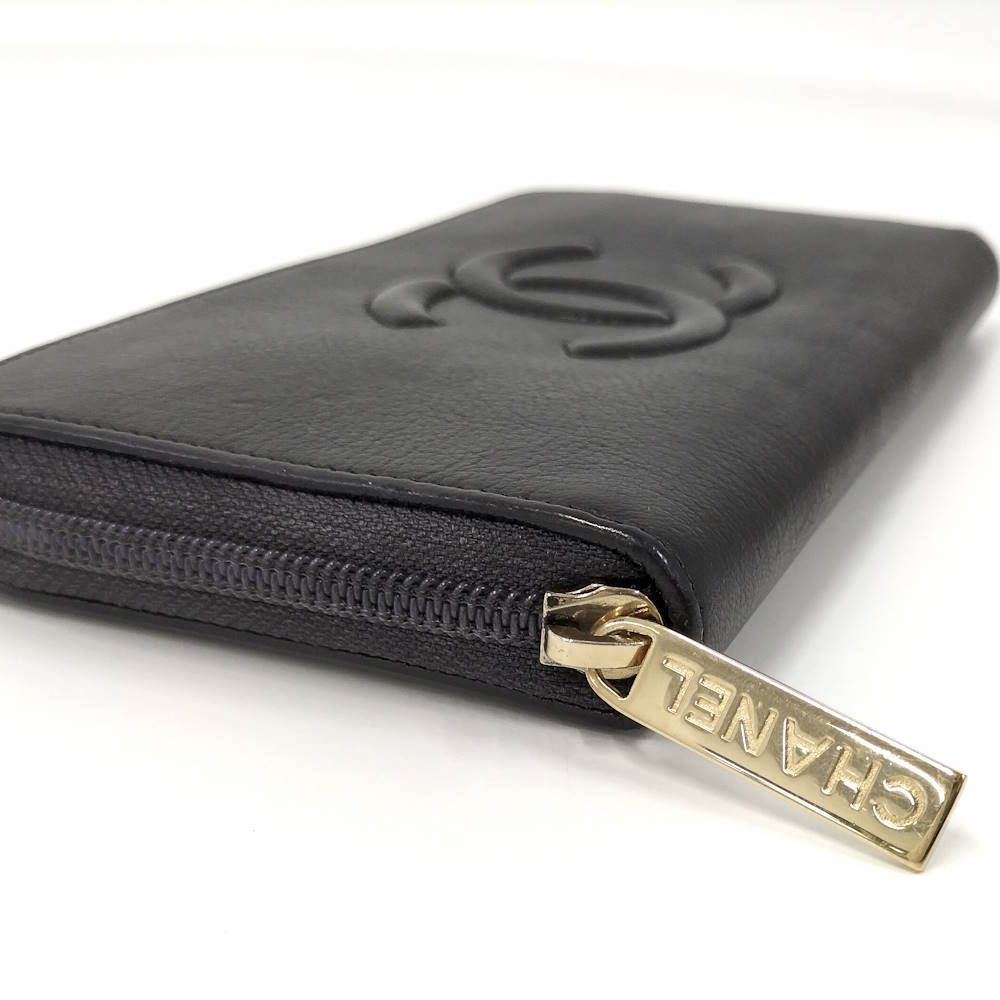 Chanel Zip Around Wallet CC Logo Leather Black — view 5