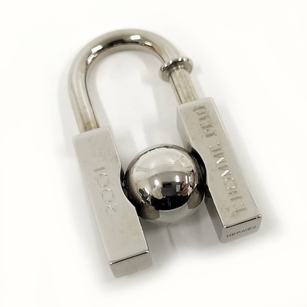 Hermes Cadena Limited in Search of the Unknown Beauty of the Earth Plated Silver