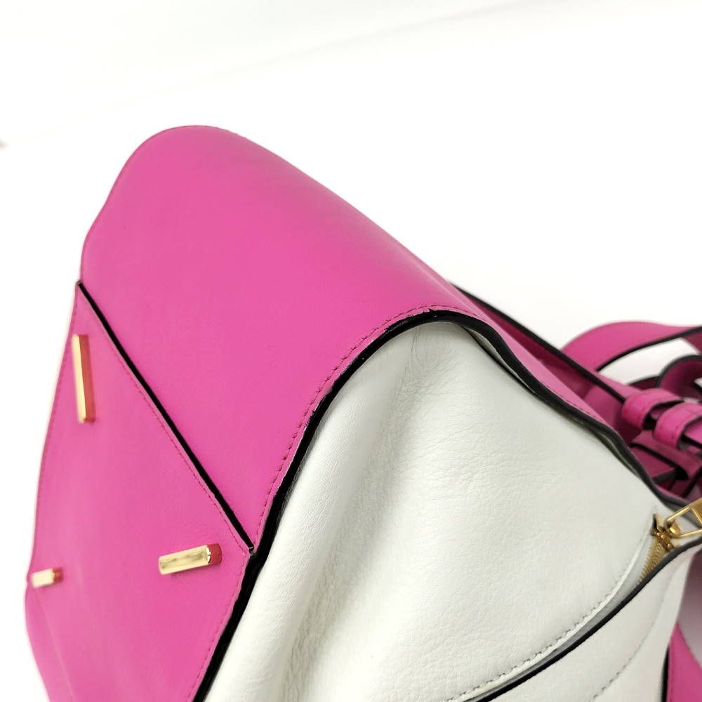 Loewe Hammock Shoulder Bag Leather Pink White — view 3