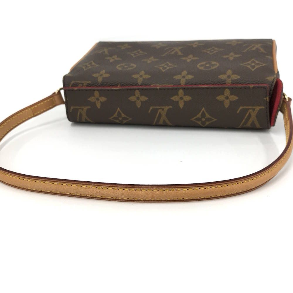 Louis Vuitton Shoulder Bag Monogram — view 5