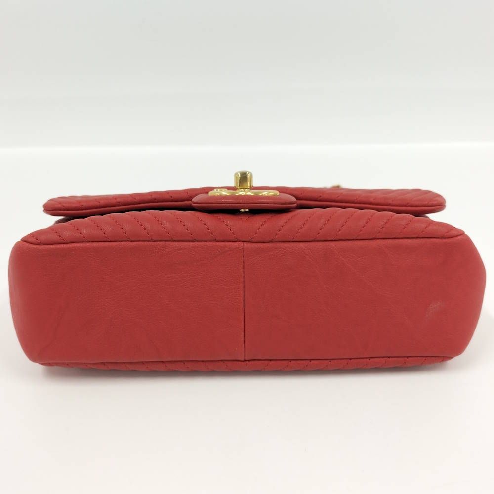 Chanel CC Logo Stitch Double Chain Shoulder Bag Leather Red — view 4