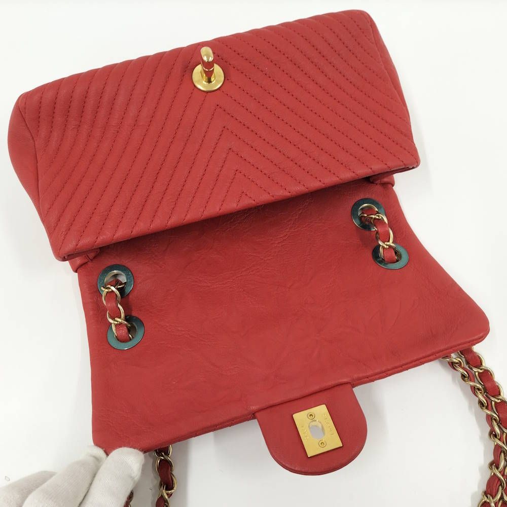 Chanel CC Logo Stitch Double Chain Shoulder Bag Leather Red — view 7