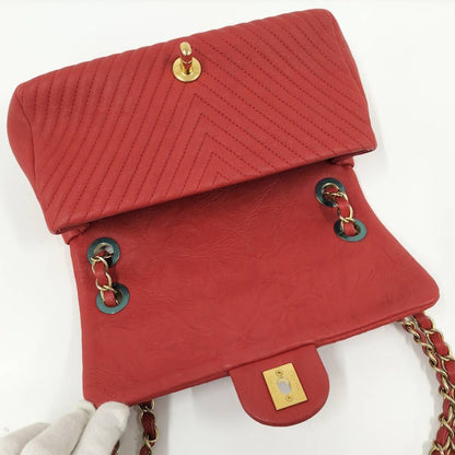 Chanel CC Logo Stitch Double Chain Shoulder Bag Leather Red — view 7