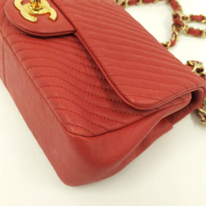 Chanel CC Logo Stitch Double Chain Shoulder Bag Leather Red — view 5