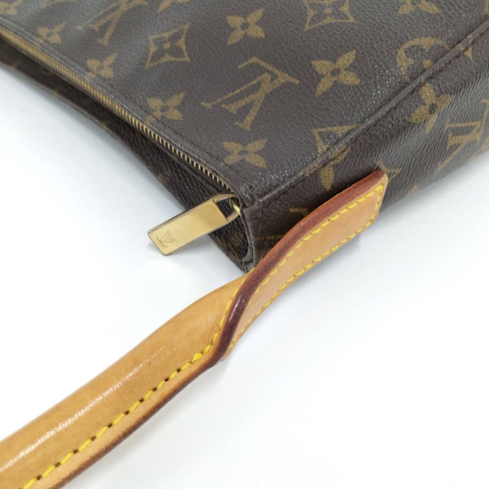 Louis Vuitton Looping MM Shoulder Bag Monogram — view 6