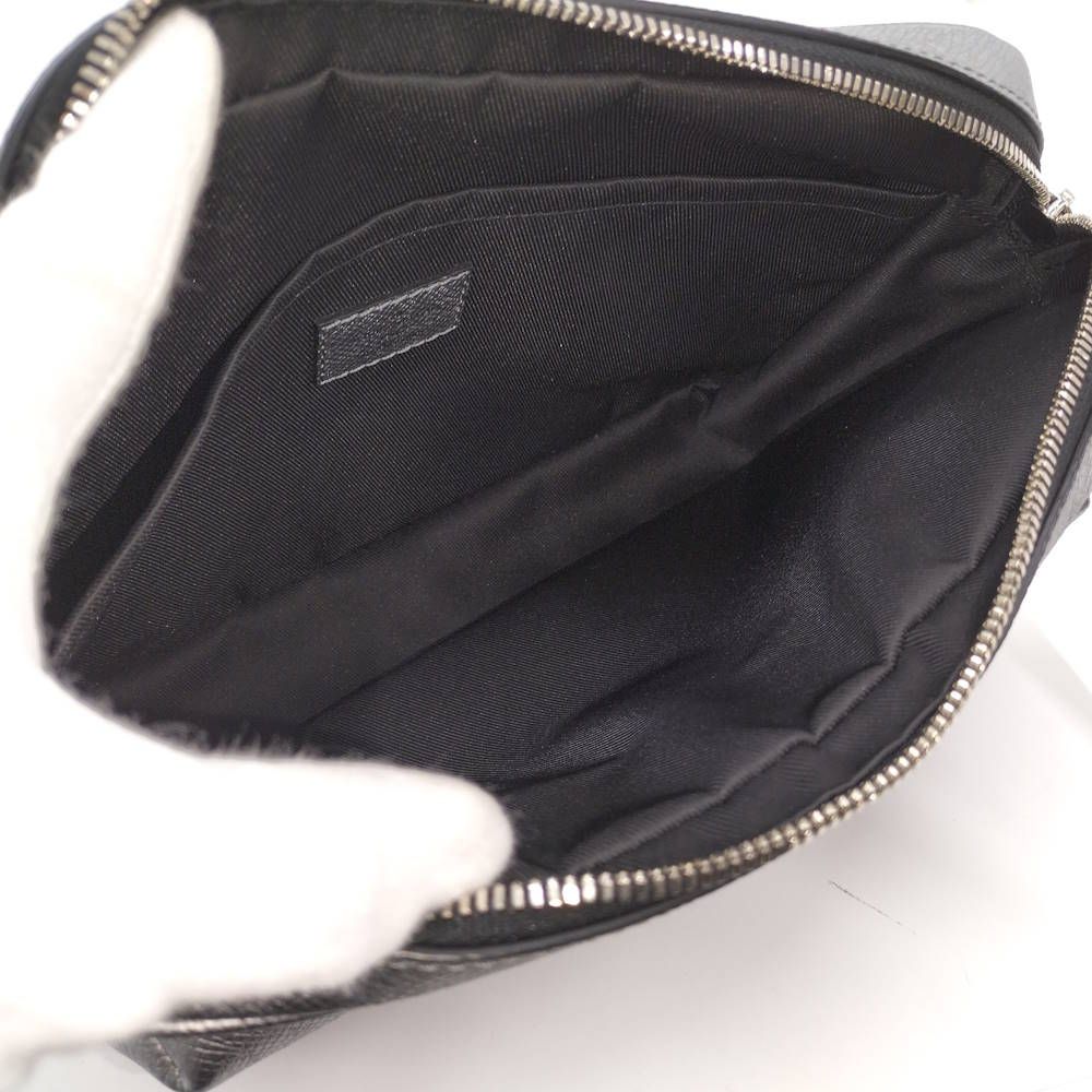 Louis Vuitton Outdoor Messenger Bag Taigarama Silver — view 9