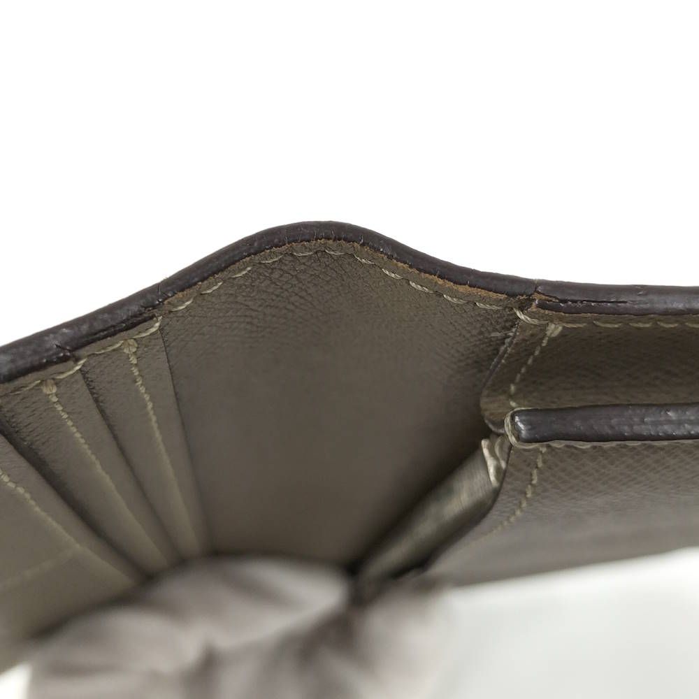 Louis Vuitton Portefeuille Brazza Bifold Wallet Taiga Ural — view 5
