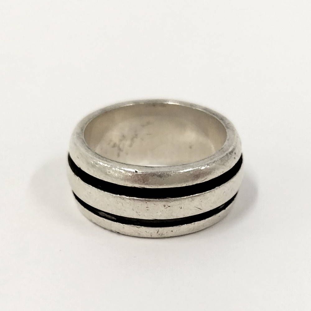 Tiffany & Co Atlas Groove Double Line Ring Silver — view 3
